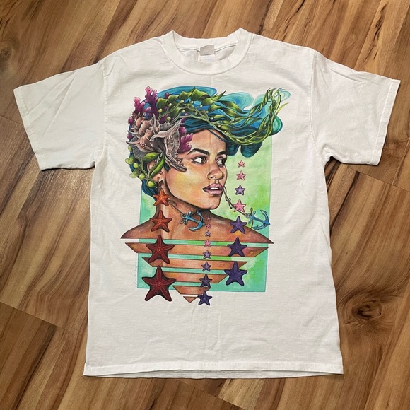 Port and Company Tops - Signed “Soul of a Mermaid" Tee Sz Med
Costal Cowgirl. Magical. Nautical